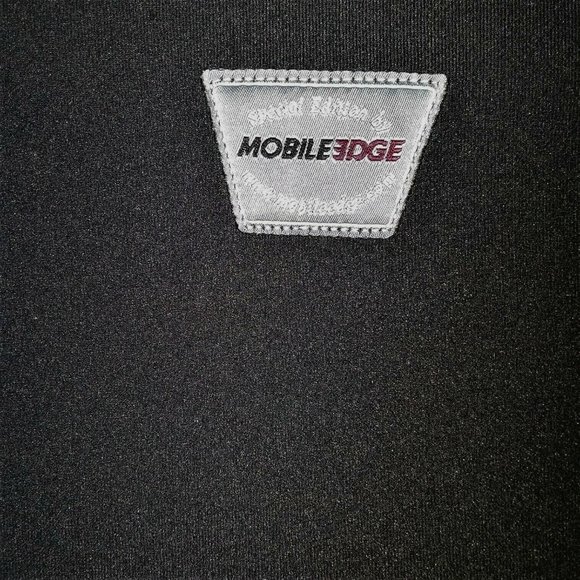 Mobile Edge Laptop Black Neoprene 16" X 13" Sleeve - Picture 5 of 6